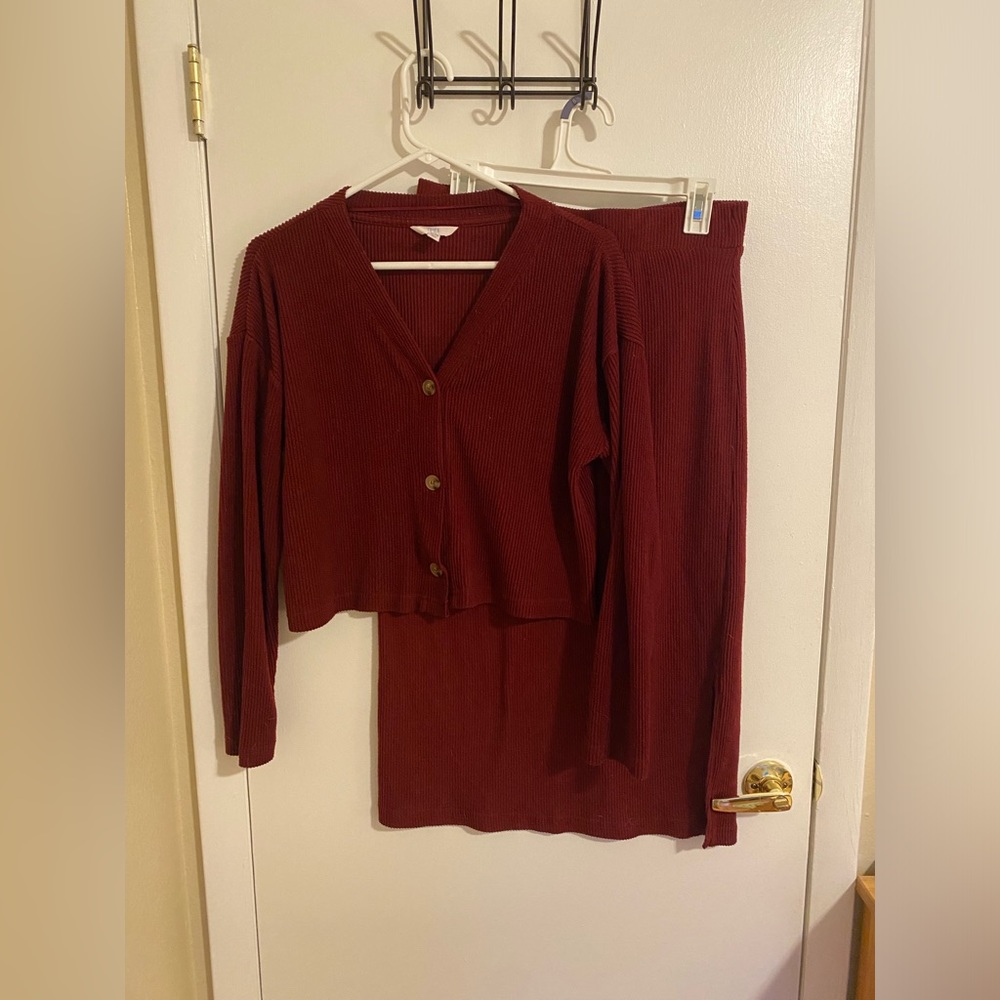 Time and Tru Cranberry Fleece 2 Piece Set- Sweater and Skirt